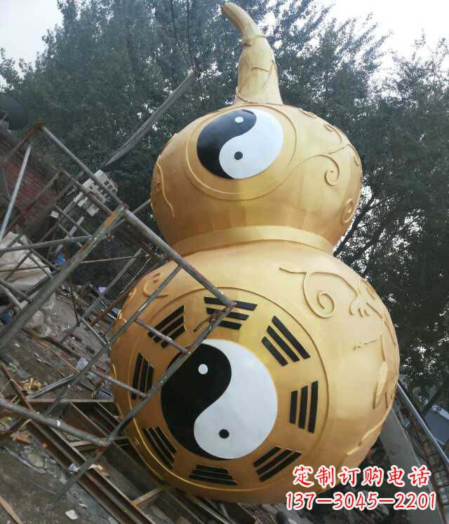 聊城精美不锈钢葫芦雕塑