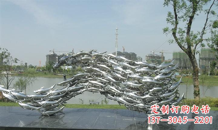 聊城精美动物雕塑点缀不锈钢鱼群公园