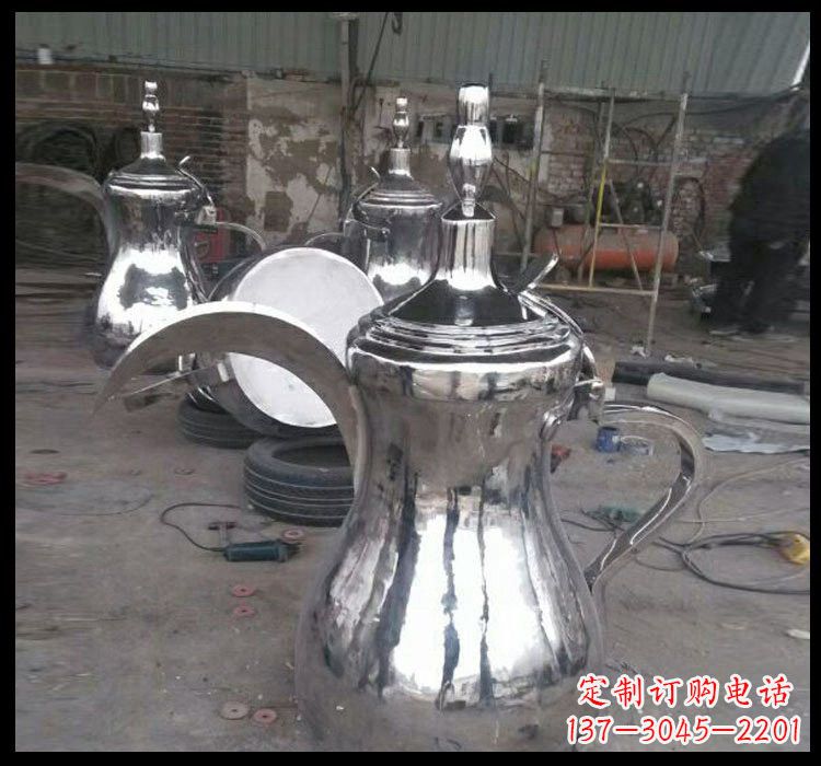 聊城不锈钢酒壶雕塑传承古典艺术