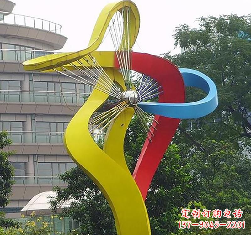 聊城不锈钢风车雕塑——烤漆之美