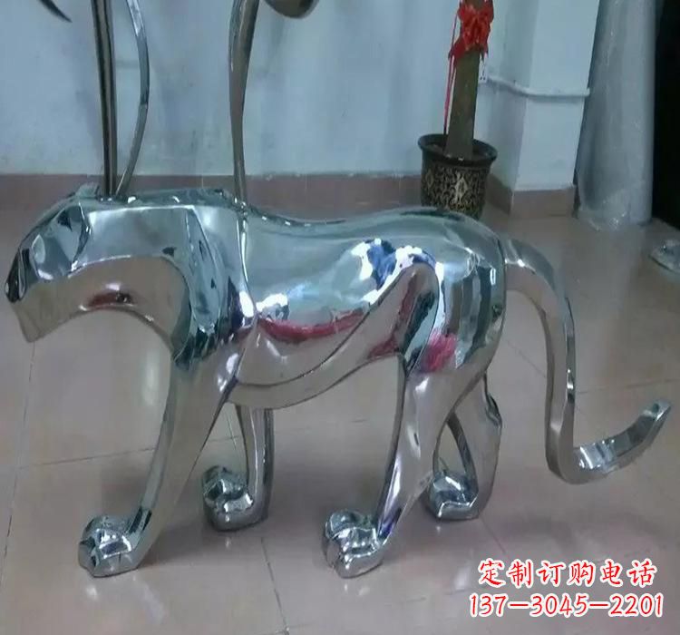 聊城不锈钢老虎雕塑美化园林