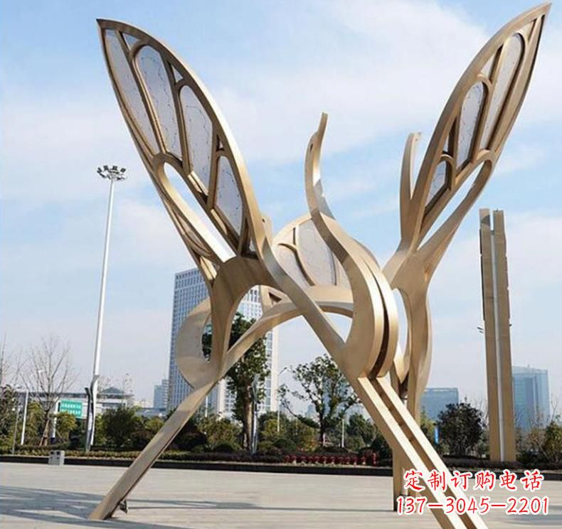 聊城不锈钢园林仙鹤雕塑传承传统艺术精髓
