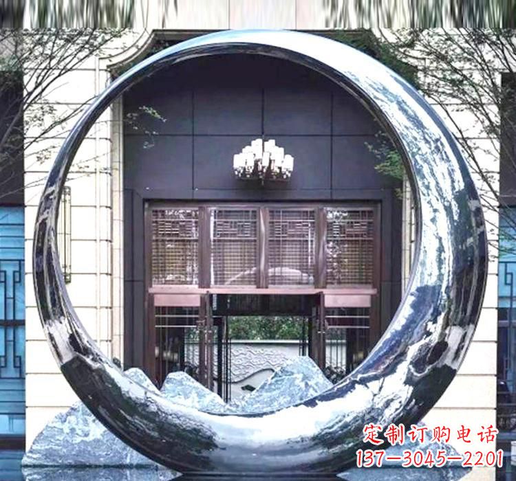 聊城精美的不锈钢圆环雕塑