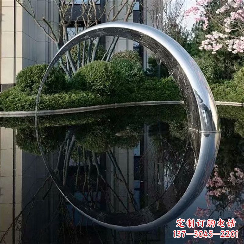 聊城不锈钢月亮雕塑璀璨照亮夜空