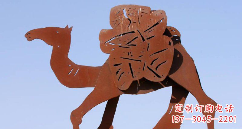 聊城不锈钢骆驼雕塑令人惊叹的艺术精品