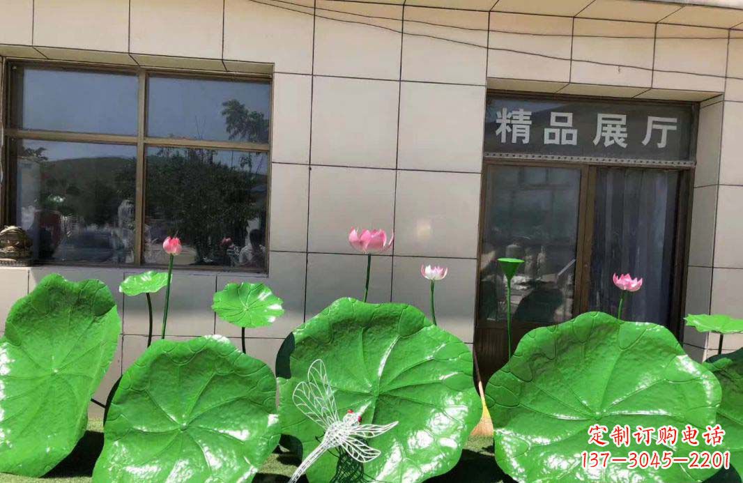 聊城不锈钢荷叶雕塑艺术性与美感的完美结合