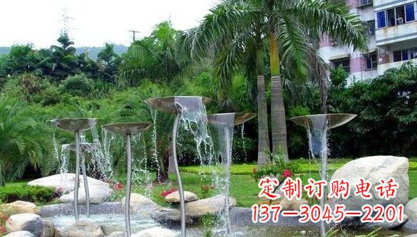 聊城不锈钢喷泉雕塑——艺术之美