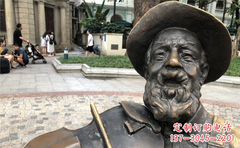 聊城老人的智慧与勇气