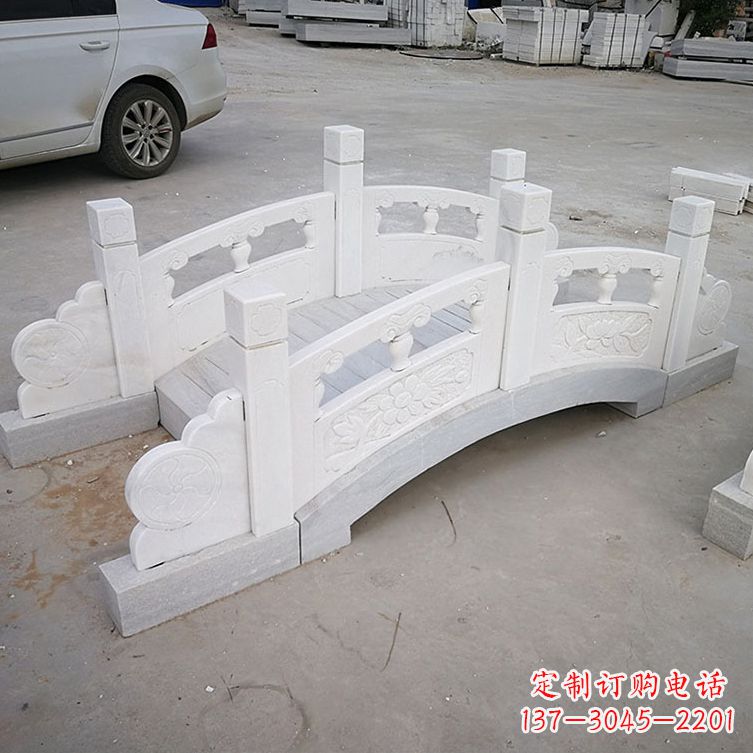 聊城厂家批发定制石雕石拱桥 栏杆栏板 汉白玉雕花护栏广场装饰摆件3900