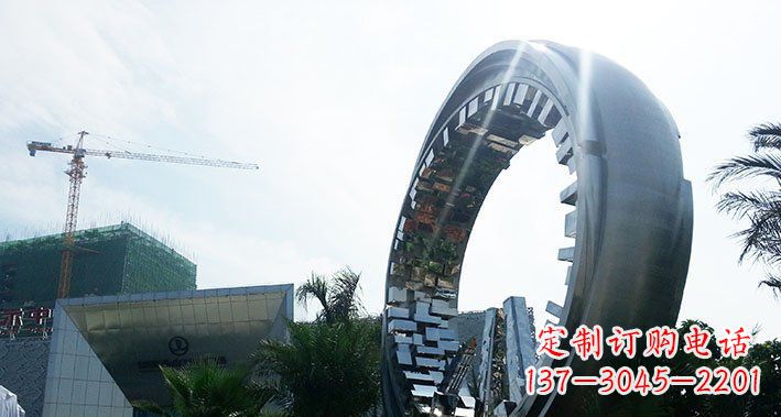 聊城美丽而优雅的不锈钢圆环雕塑