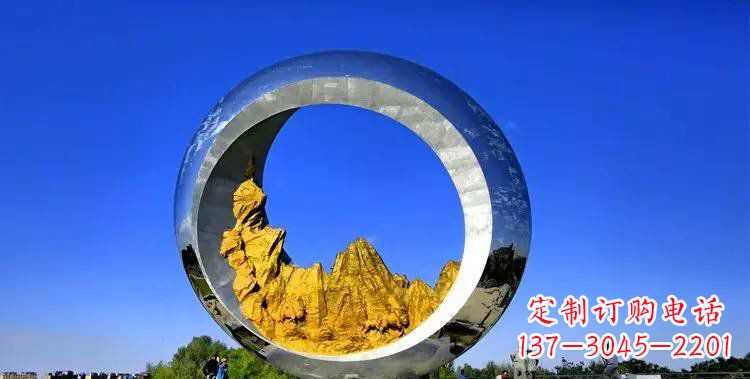 聊城月亮雕塑——城市的美丽装饰