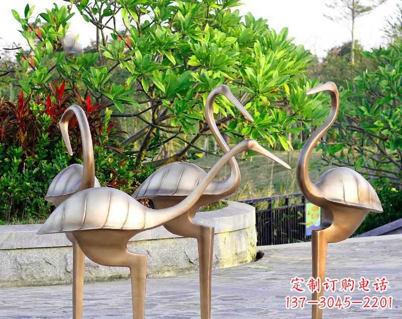 聊城抽象丹顶鹤铜雕