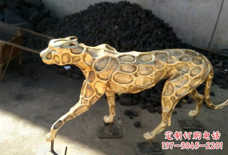 聊城抽象金钱豹铜雕