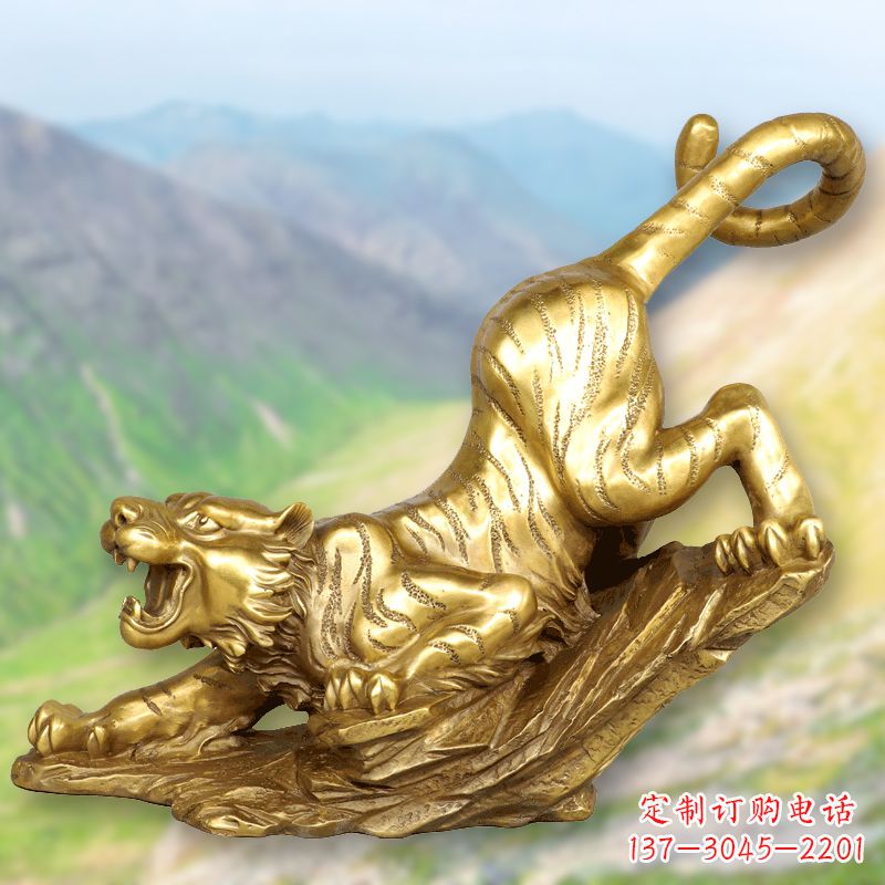 聊城纯铜鎏金老虎下山雕塑精美动物雕塑摆件