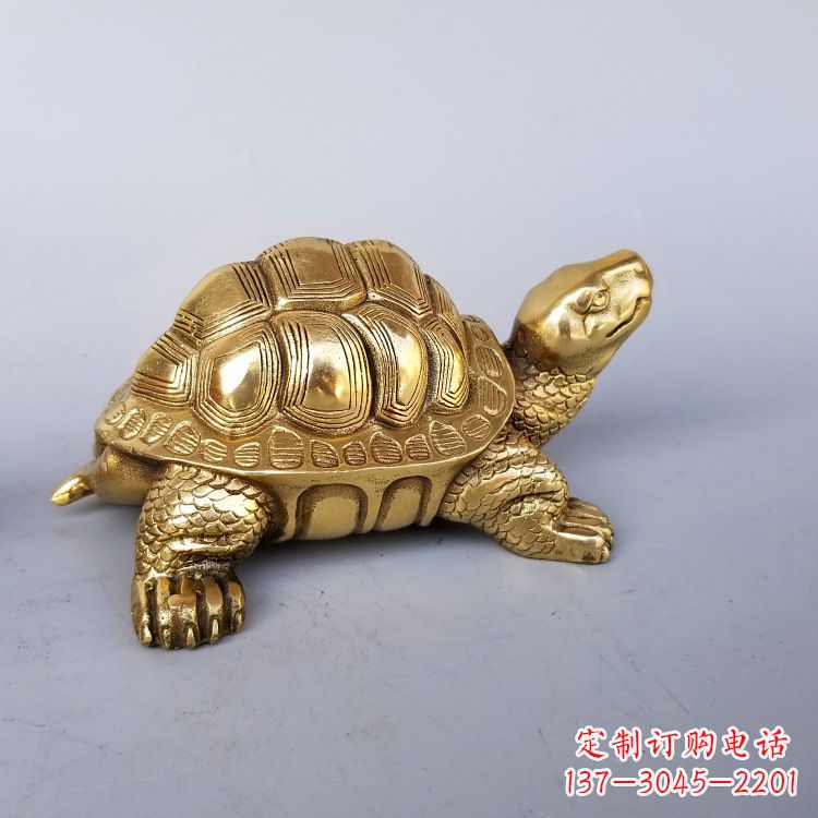 聊城静谧的纯铜乌龟雕塑