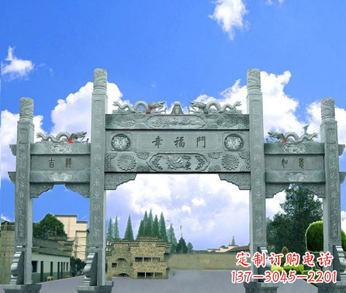 聊城村庄三门牌坊的雕塑之美