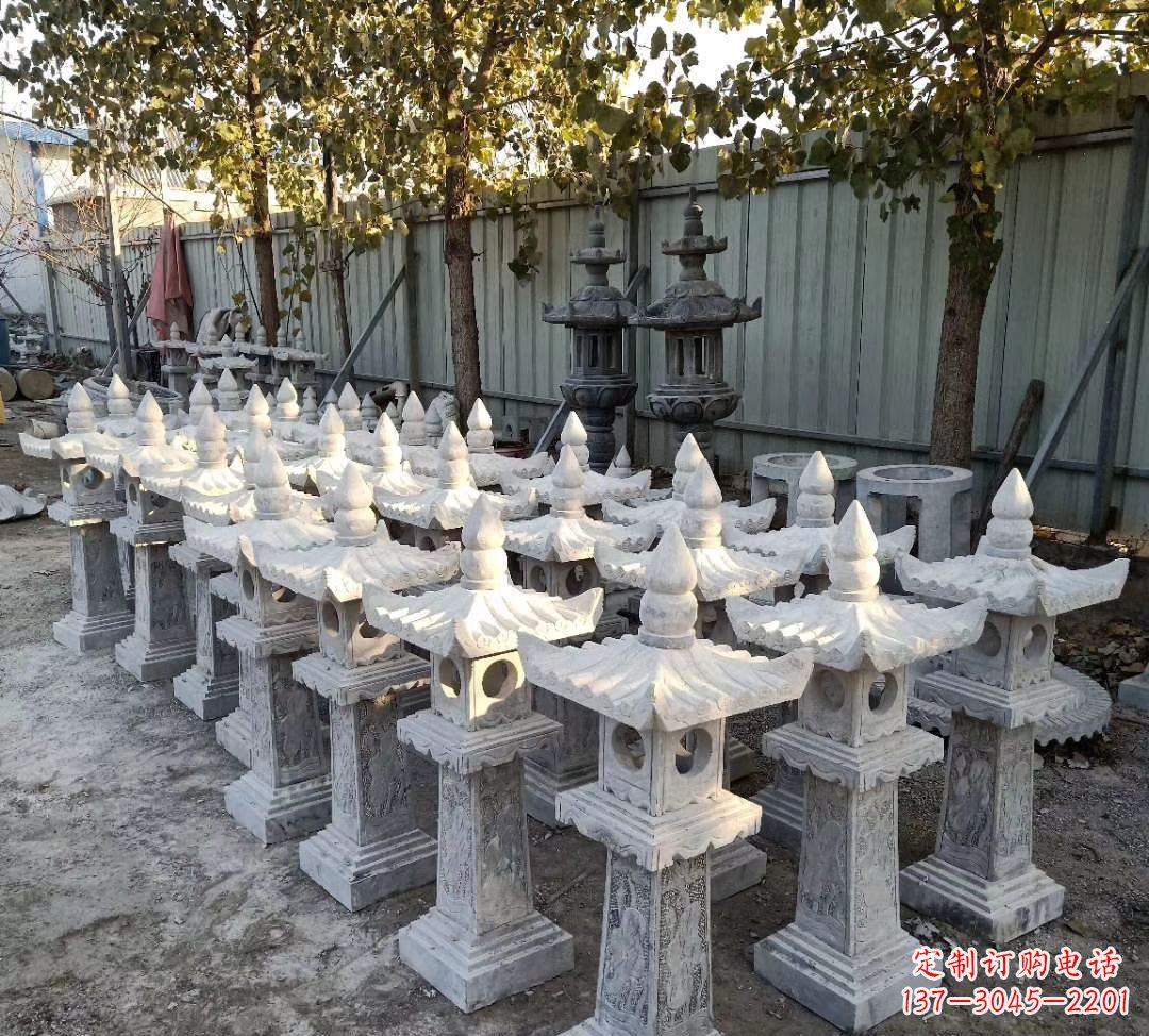 聊城优雅摩登，大理石公园石灯雕塑
