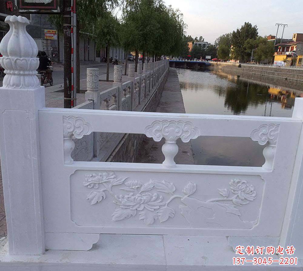 聊城大理石荷花栏板雕塑