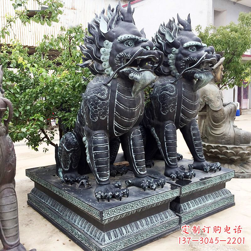 聊城象征威严的大理石麒麟雕塑