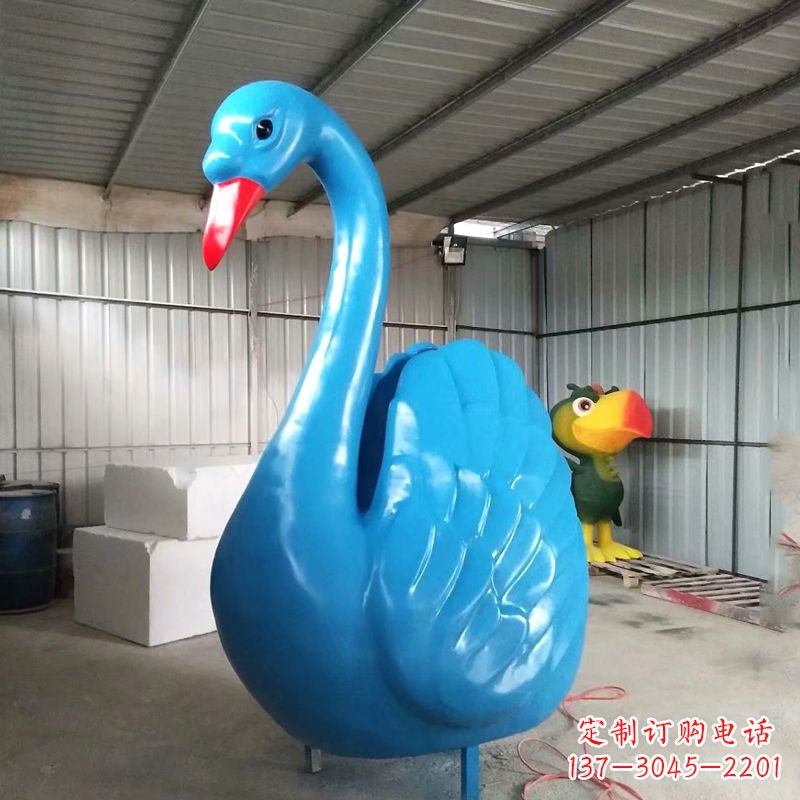 聊城大型彩绘天鹅雕塑