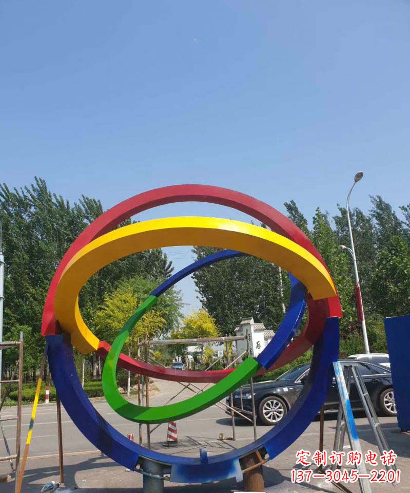 聊城大型不锈钢广场圆环景观雕塑