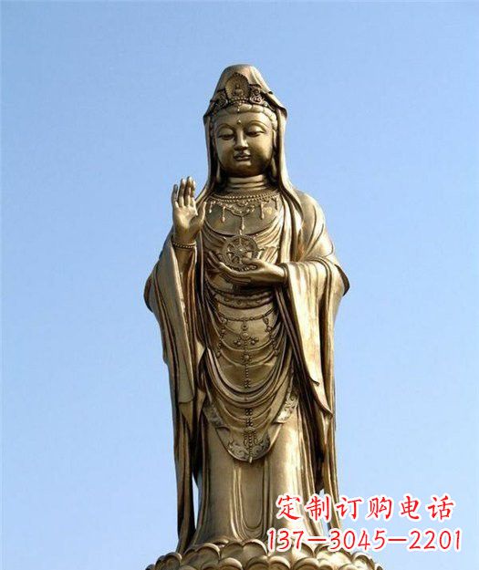 聊城大型立式铜观音雕塑