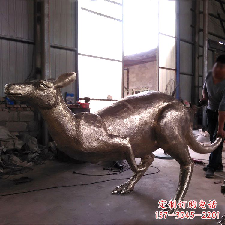 聊城精美袋鼠纯铜雕塑