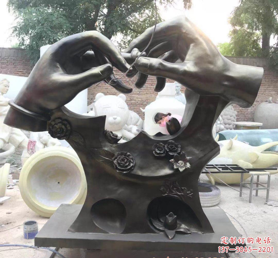 聊城精美铜戒指雕塑