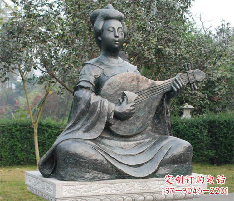 聊城古典风情弹琵琶雕塑