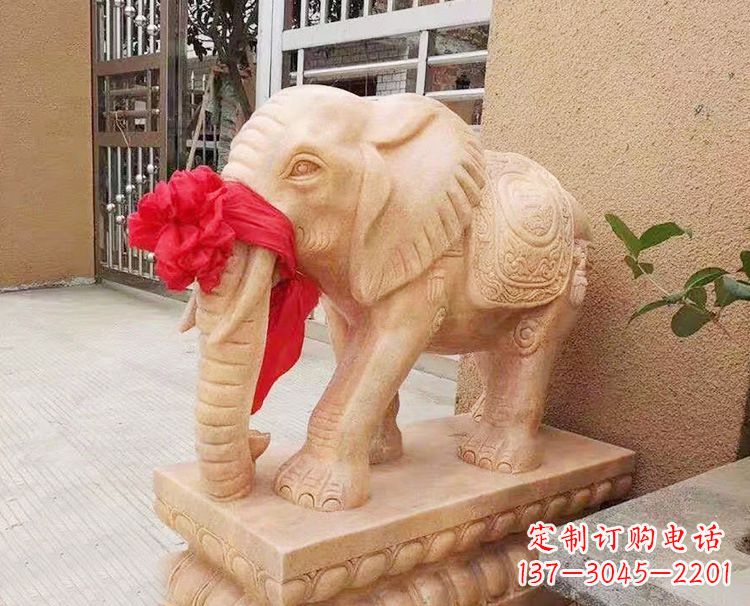 聊城精心雕刻大象石雕