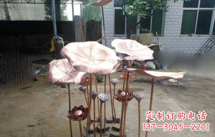 聊城锻铜荷叶雕塑