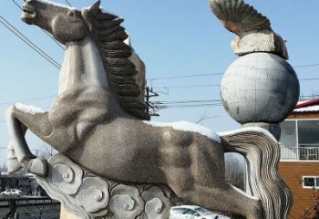 聊城大理石马踏祥云石雕