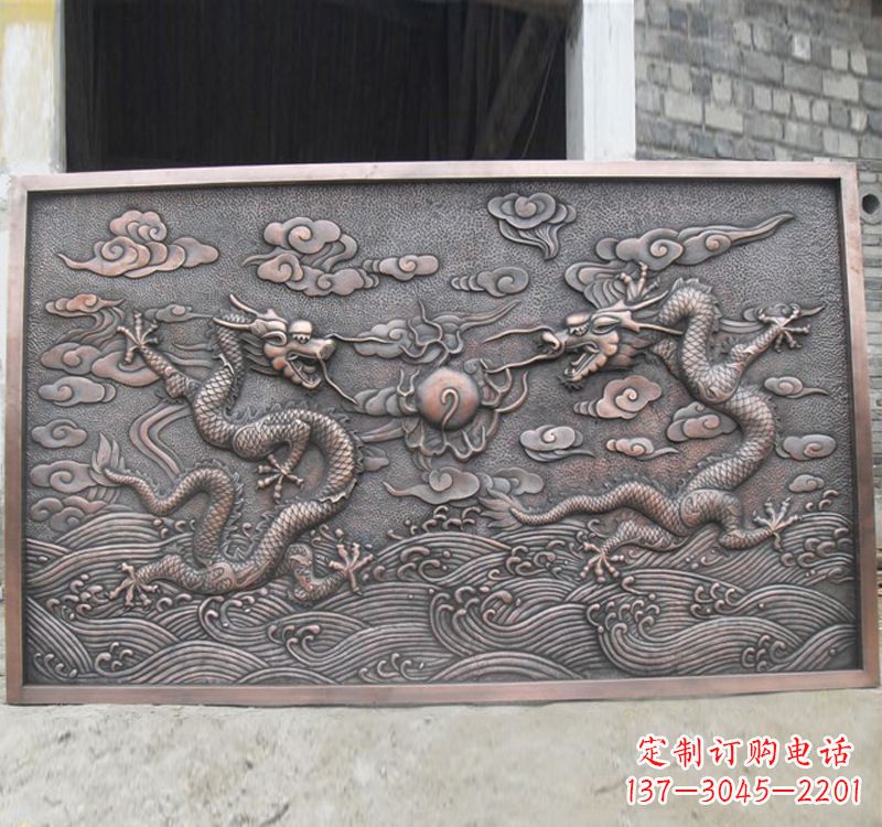 聊城锻铜双龙戏珠浮雕雕塑