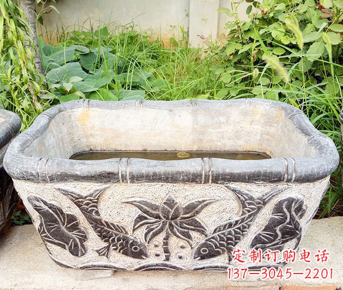 聊城精美方形荷花鲤鱼石雕塑