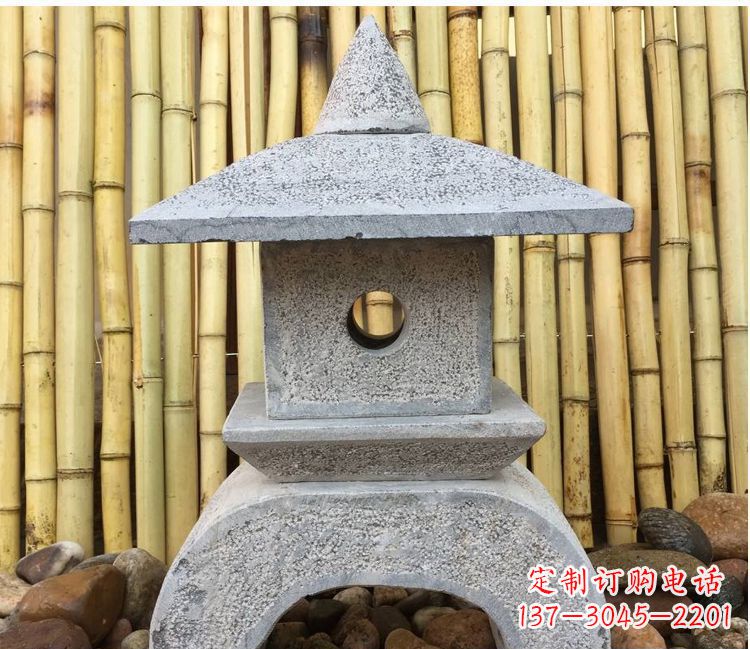 聊城古典灯笼石雕