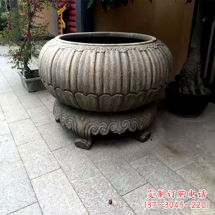 聊城精美仿古石雕花盆雕塑