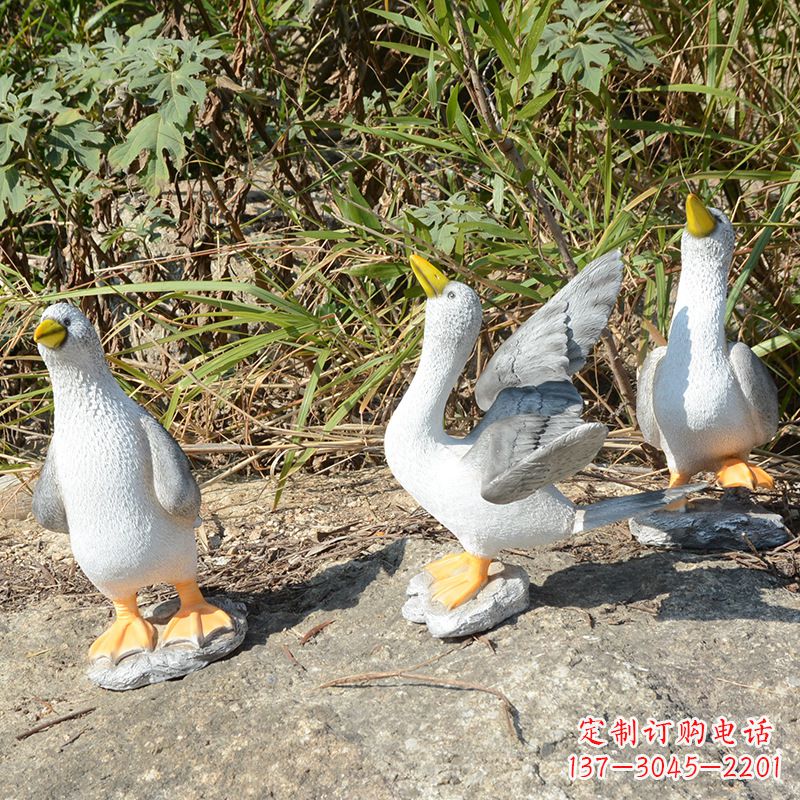 聊城象征和平的和平鸽雕塑