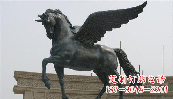 聊城马广场铜雕赋予空间无限魅力