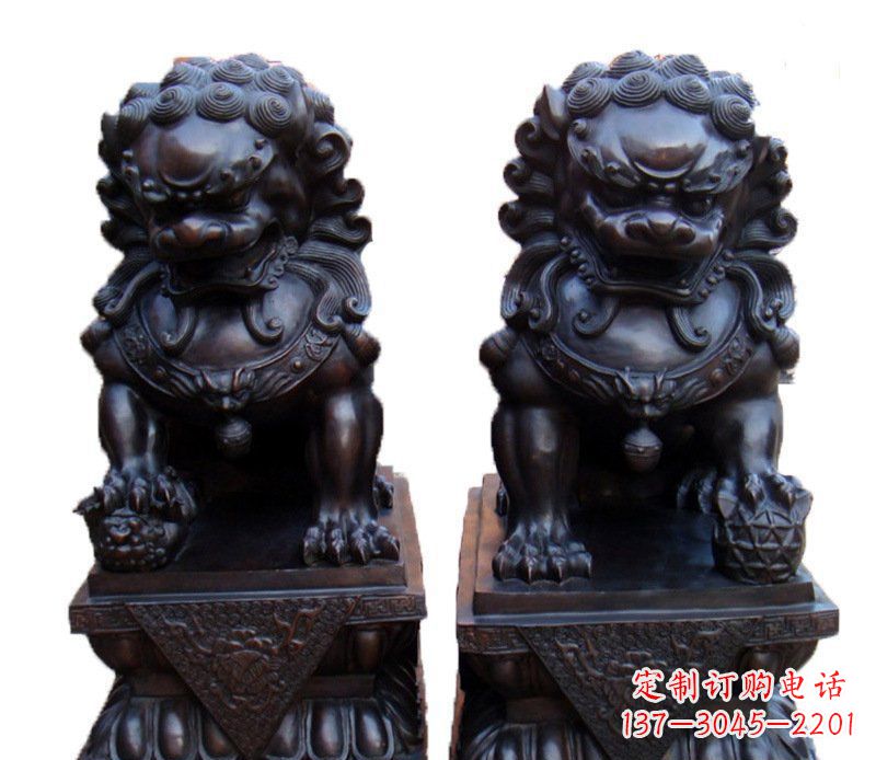 聊城风水纯铜故宫狮子摆件铜雕塑