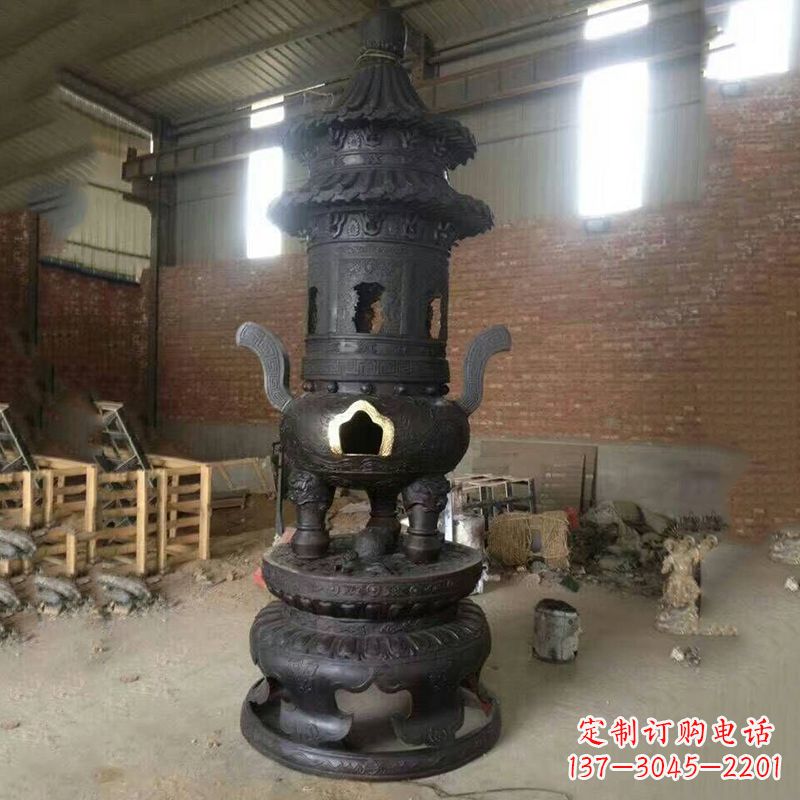 聊城花卉盘状高层圆形铜香炉雕塑