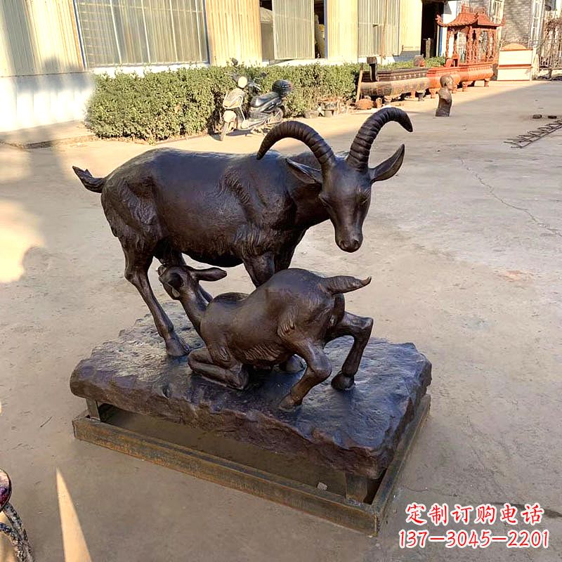 聊城羔羊跪乳铜雕-学校校园文化景观雕塑摆件