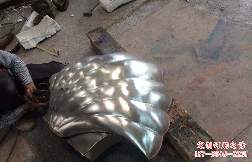 聊城精致现代的不锈钢贝壳雕塑