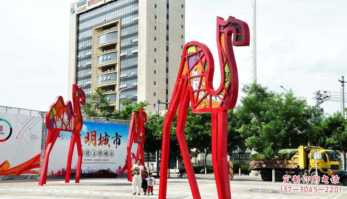 聊城欣赏经典之美,拥有完美的高端骆驼雕塑