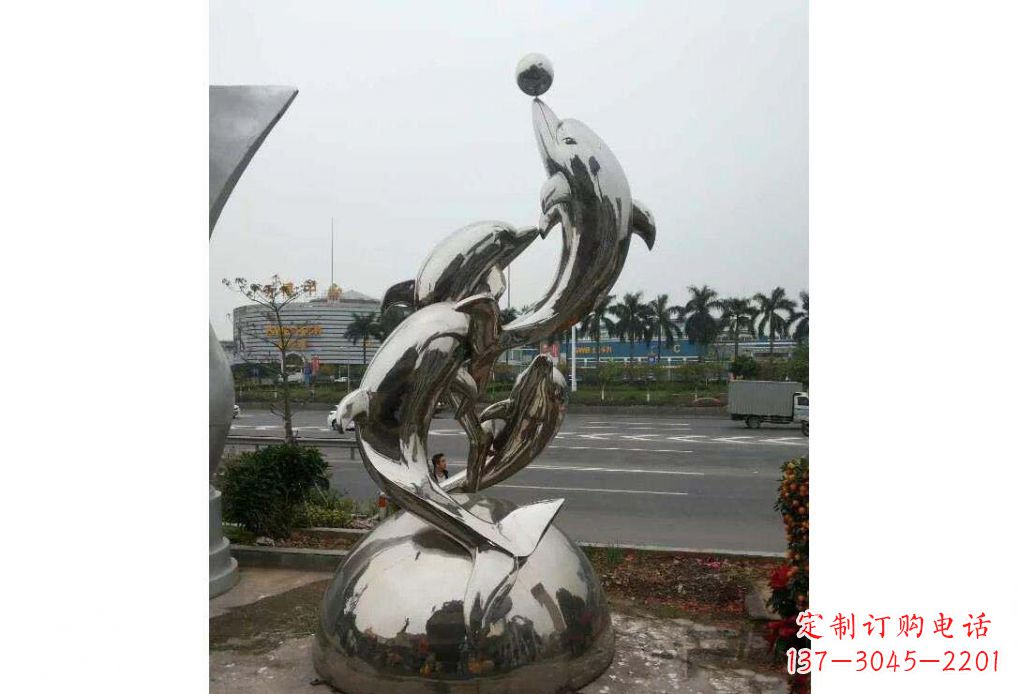 聊城海豚系列不锈钢顶球雕塑
