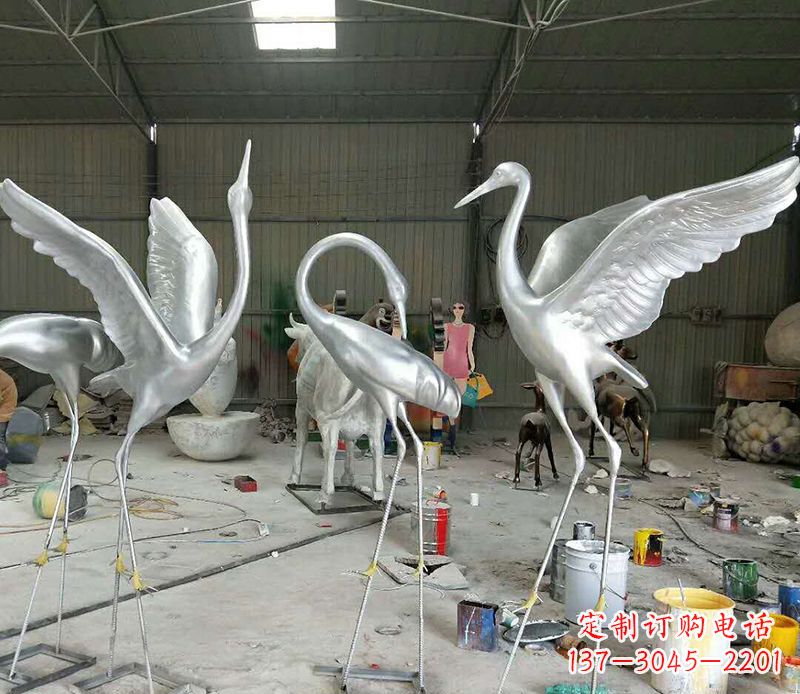 聊城艺术雕刻仙鹤不锈钢雕塑