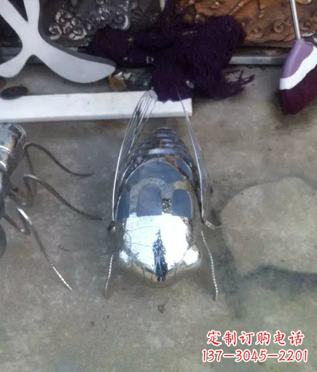 聊城不锈钢动物雕塑