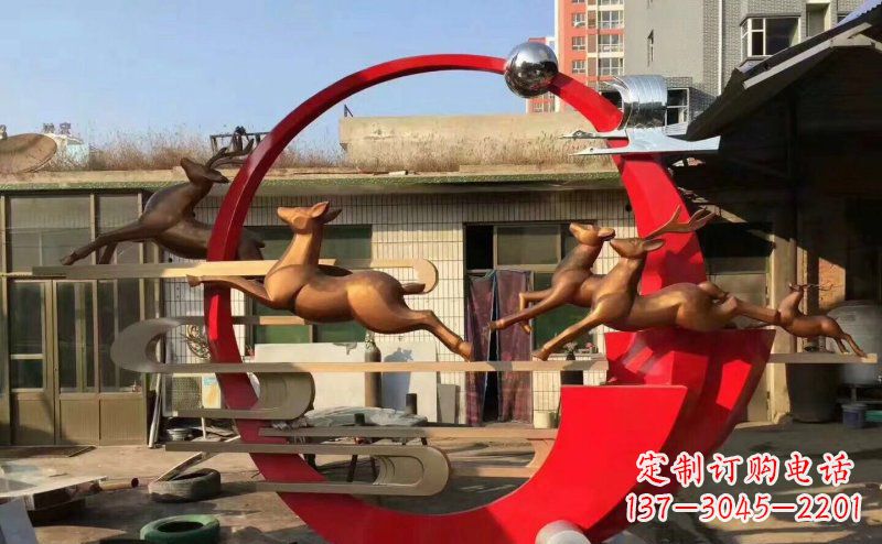 聊城梅花鹿不锈钢雕塑引人瞩目的审美观赏