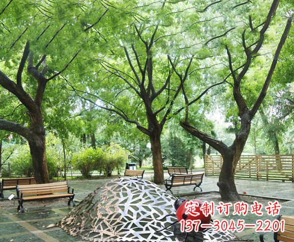 聊城悠久活力-不锈钢瓢虫雕塑