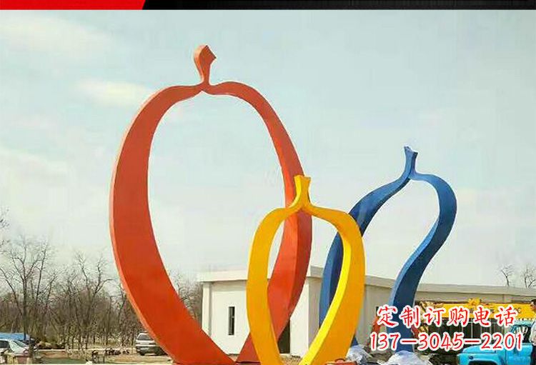 聊城金光闪耀,果实成熟——不锈钢苹果雕塑