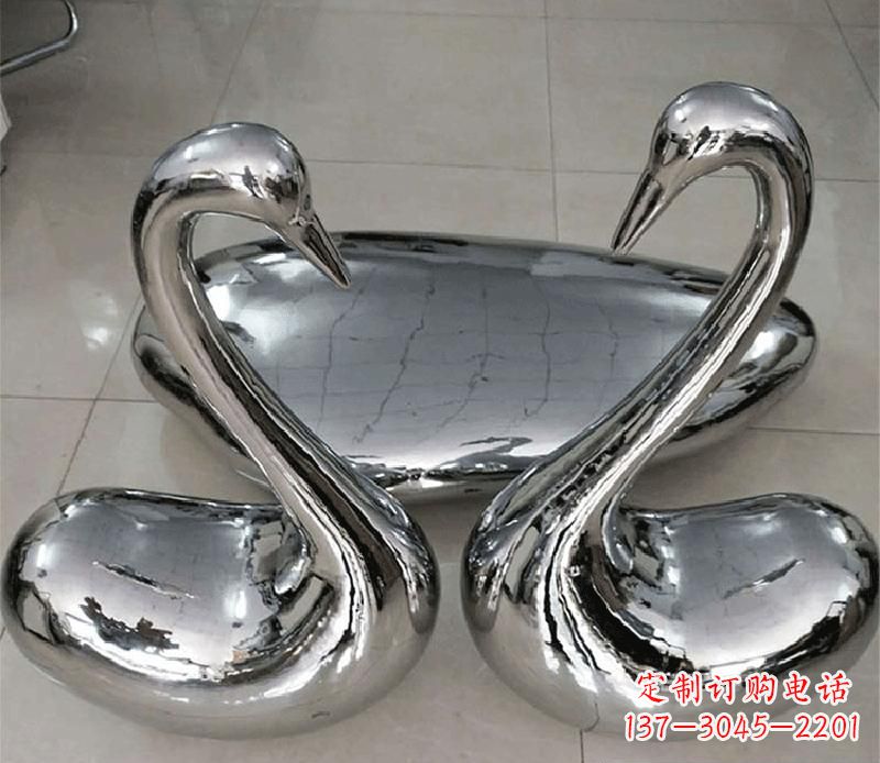 聊城高端定制不锈钢天鹅雕塑